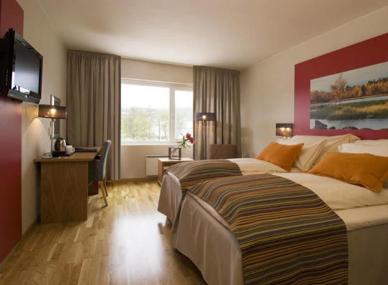 Scandic 4*